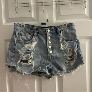 Size M MINKPINK jean shorts